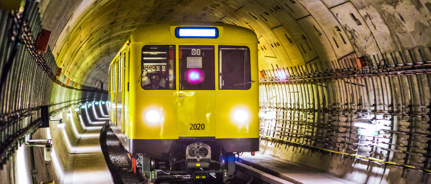 photo of a subway train