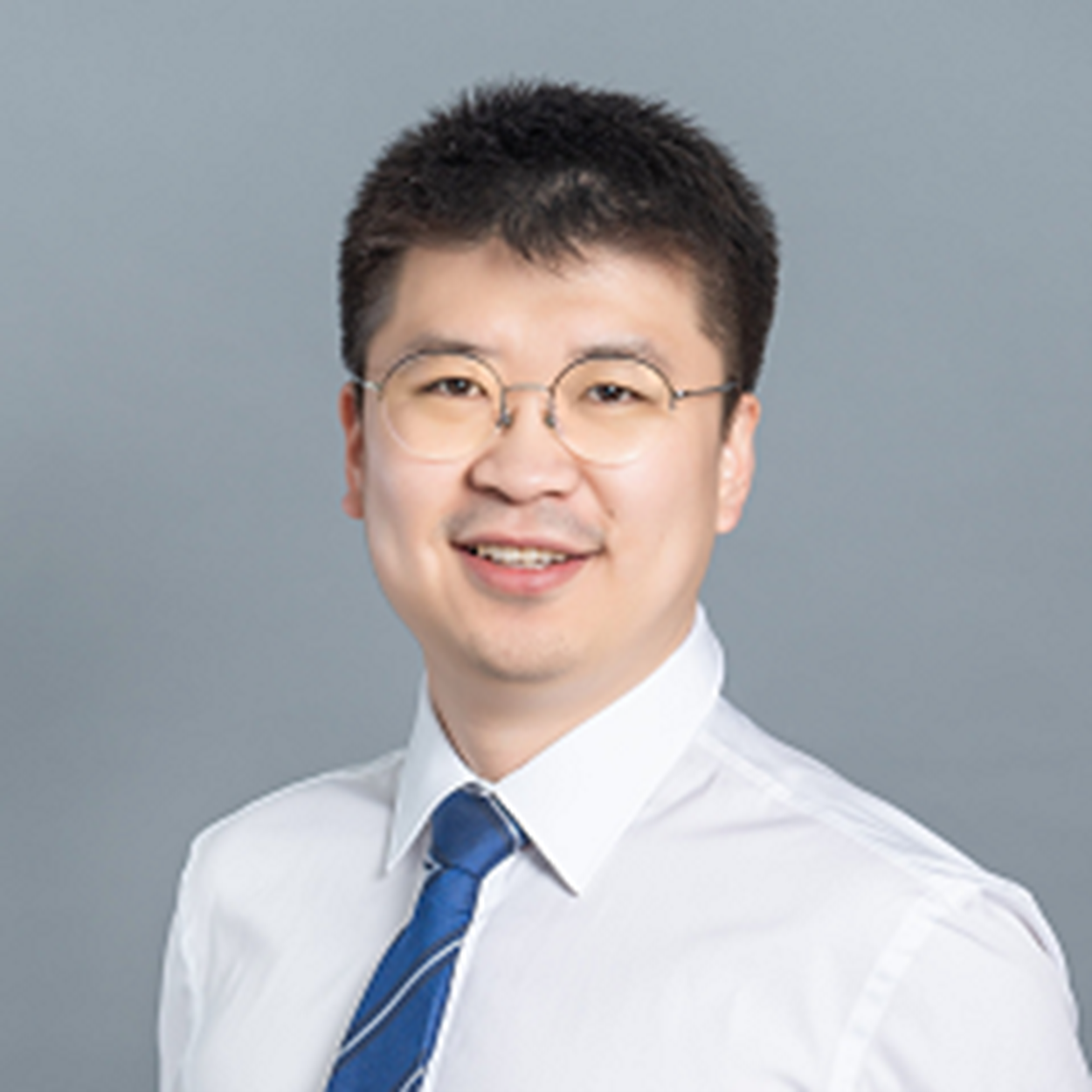 Dr. Chen Wang